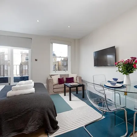 Capital Sloane Street Studio With Balcony